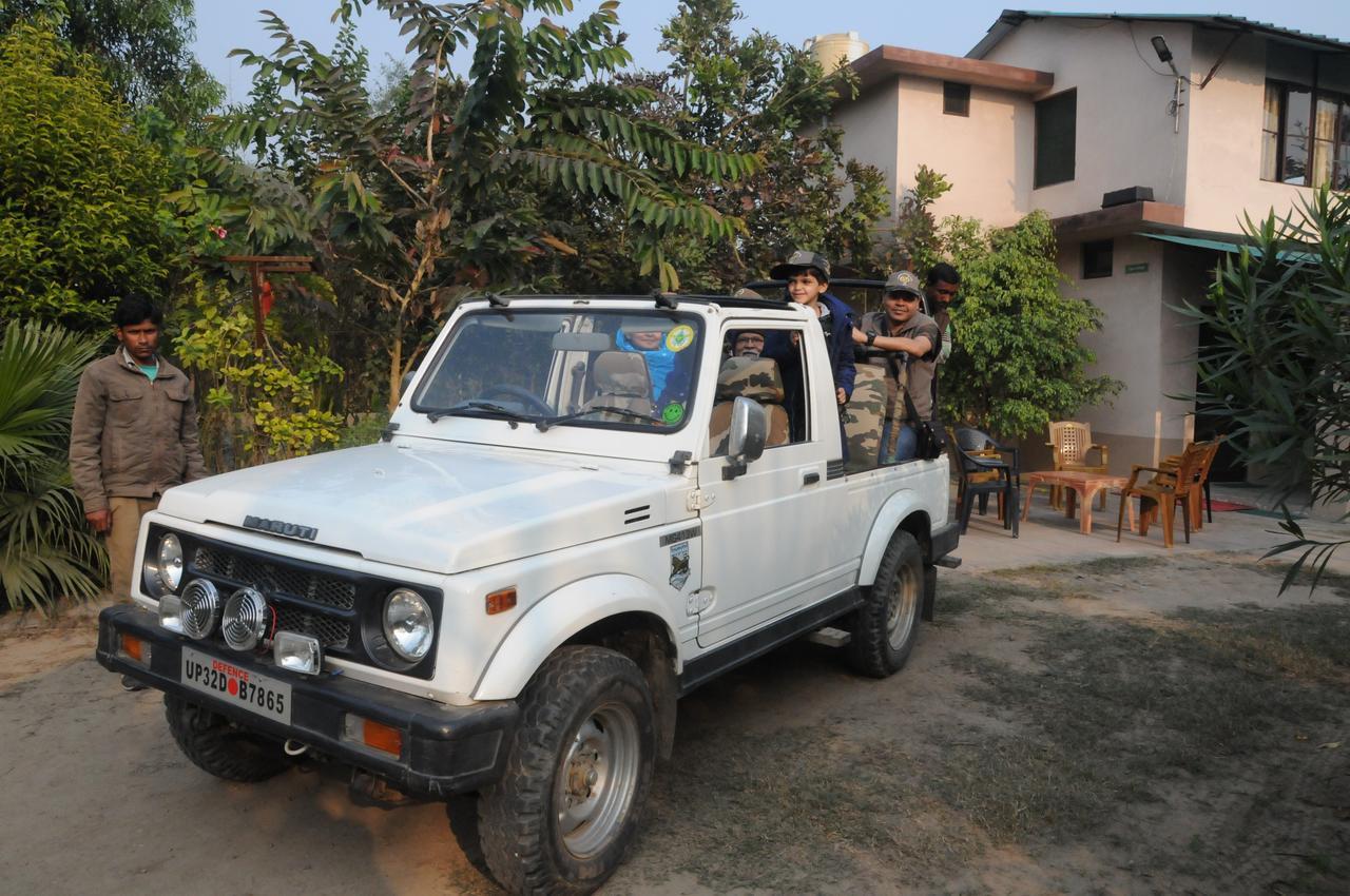 V Resorts Dudhwa Wilderness Camp Lakhimpur Ngoại thất bức ảnh